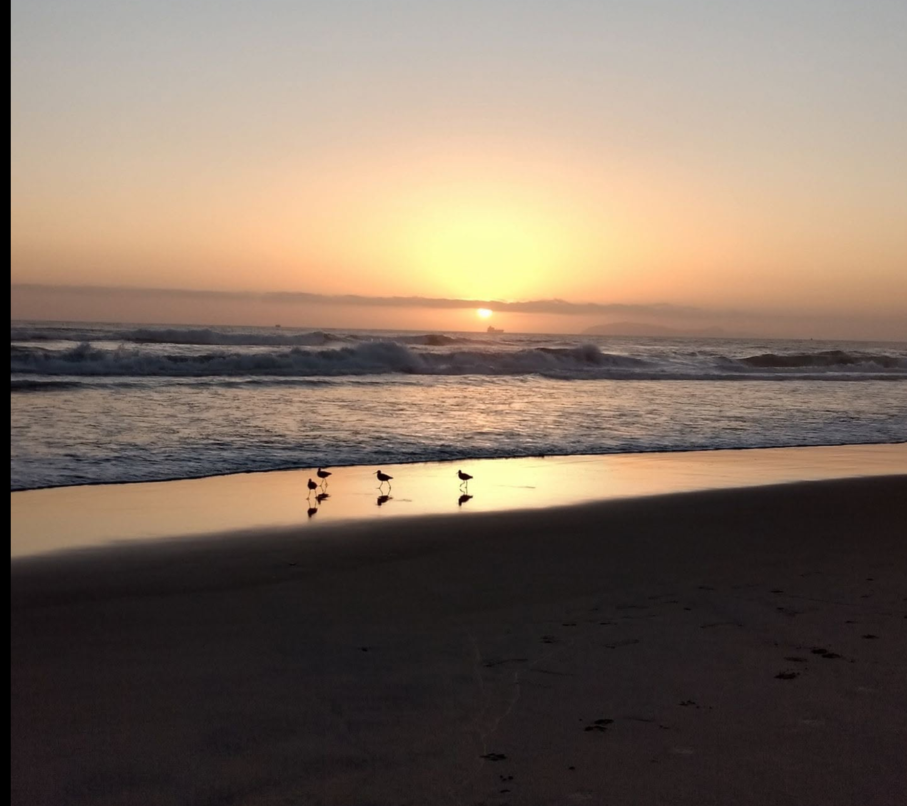 Atardecer en la playa de Rosarito